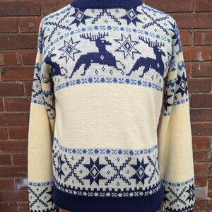 VINTAGE holiday reindeer sweater